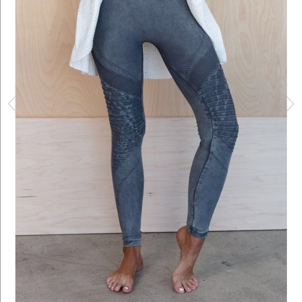 Never worn, brand new condition